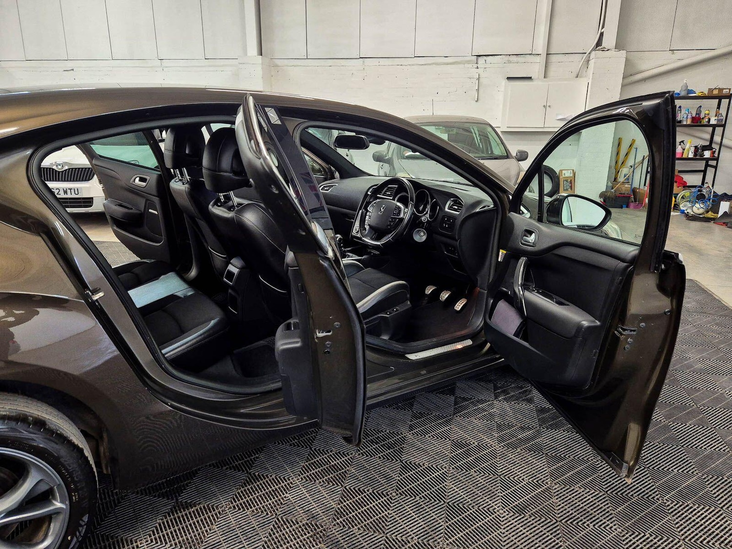 Used Citroen DS4 2013 for sale - 77793981: Photo 34