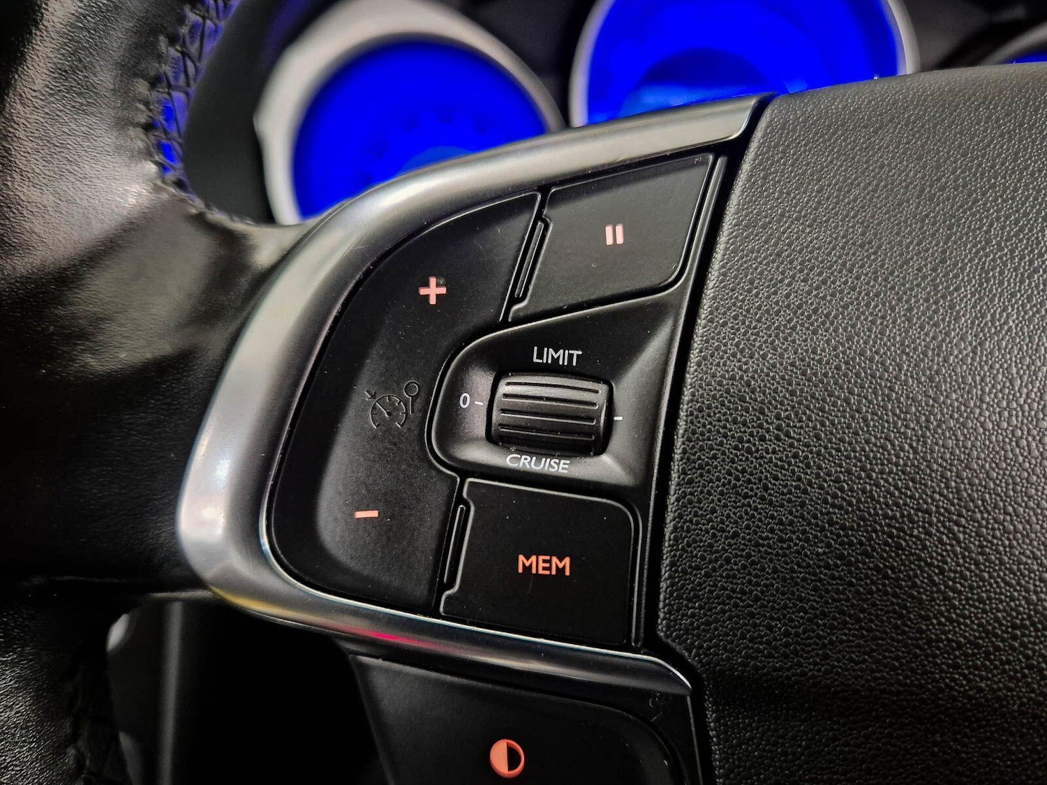 Used Citroen DS4 2013 for sale - 77793981: Photo 85