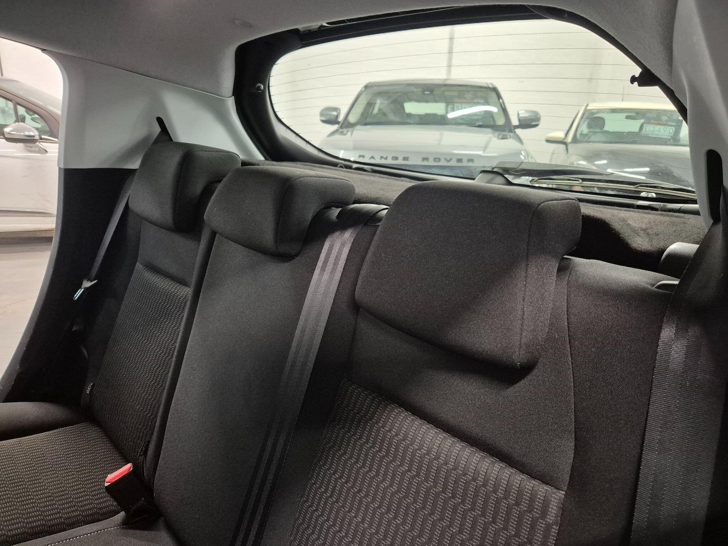 Used Peugeot 208 2016 for sale - 76786913: Photo 40