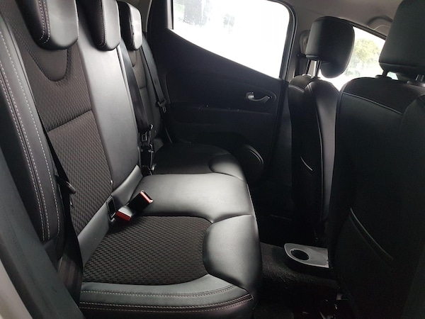 Used Peugeot 2008 2017 for sale - 76166700: Photo 15