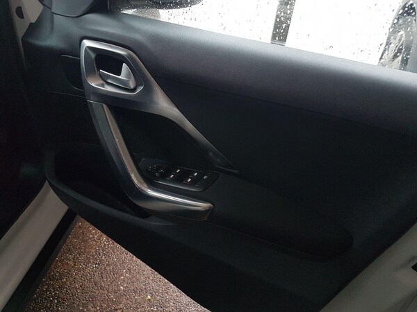 Used Peugeot 2008 2017 for sale - 76166700: Photo 24