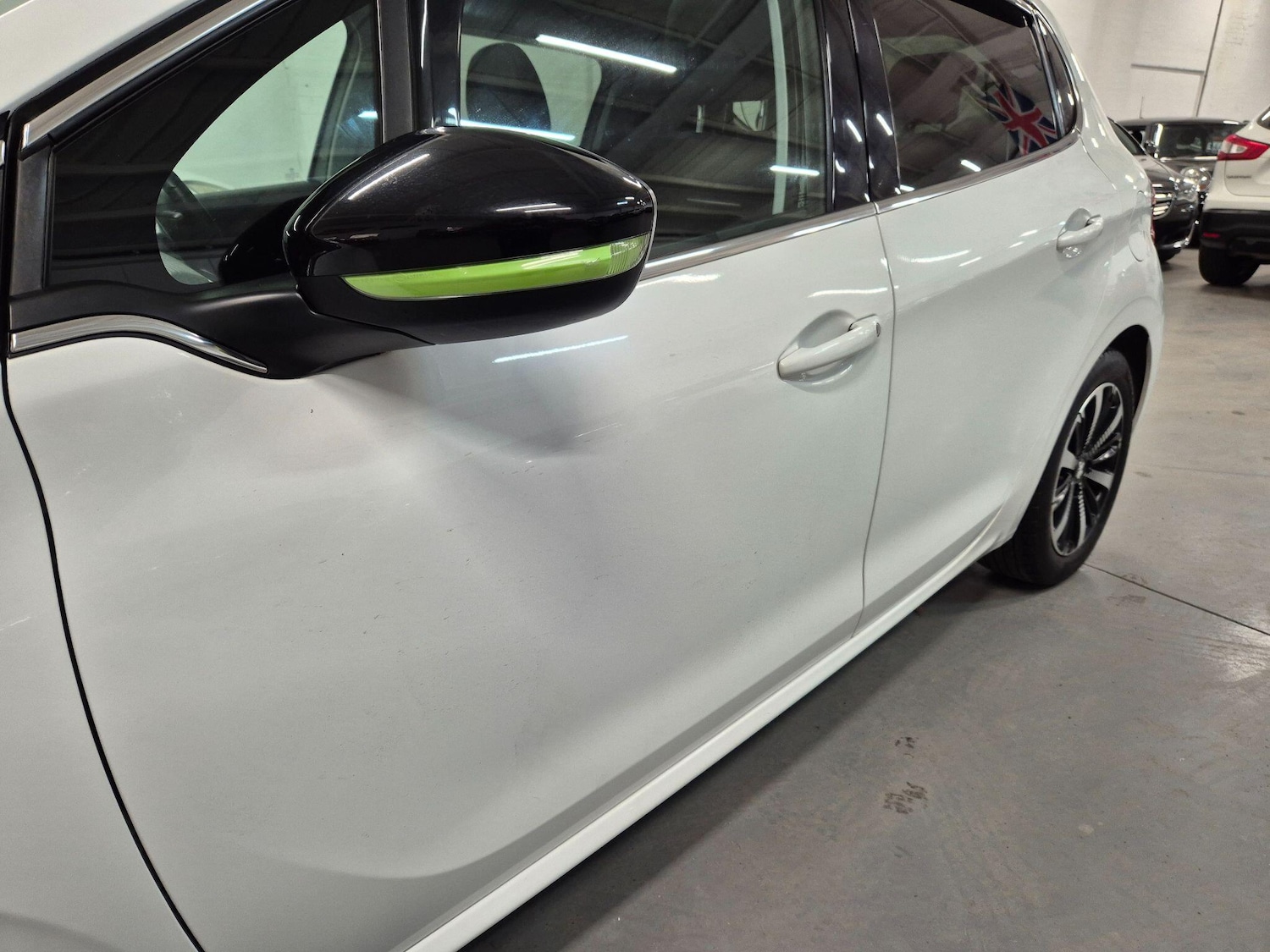 Used Peugeot 208 2016 for sale - 76786441: Photo 14