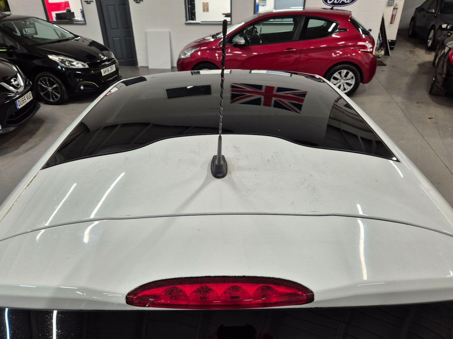 Used Peugeot 208 2016 for sale - 76786441: Photo 18