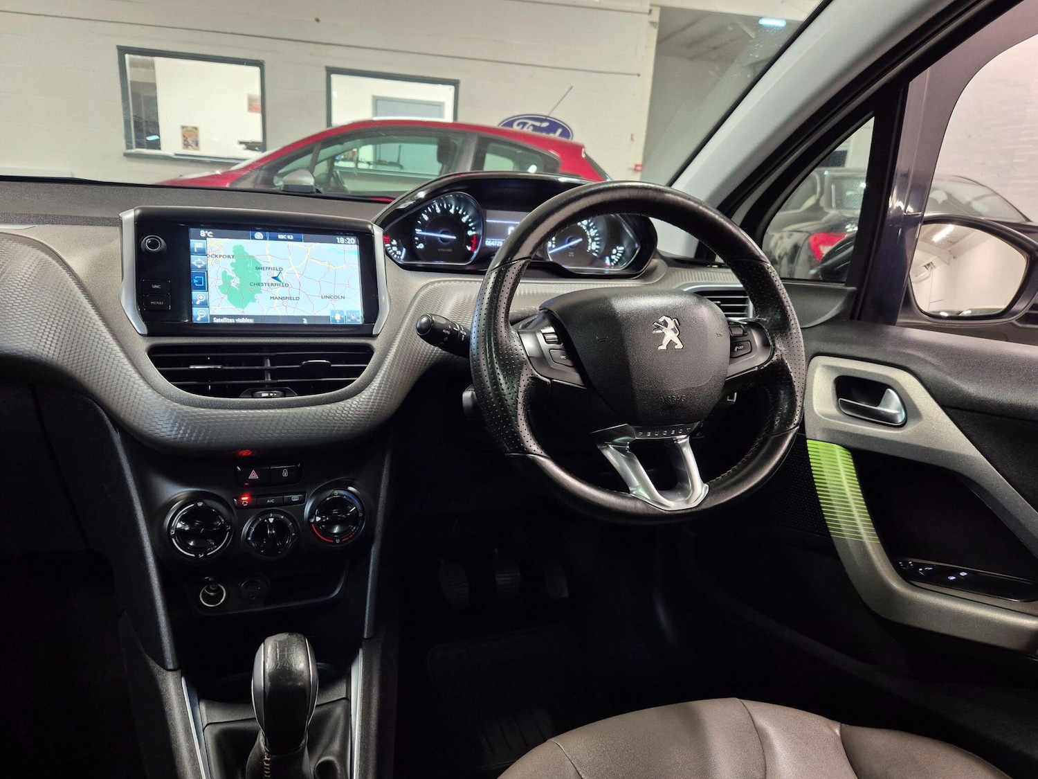 Used Peugeot 208 2016 for sale - 76786441: Photo 51