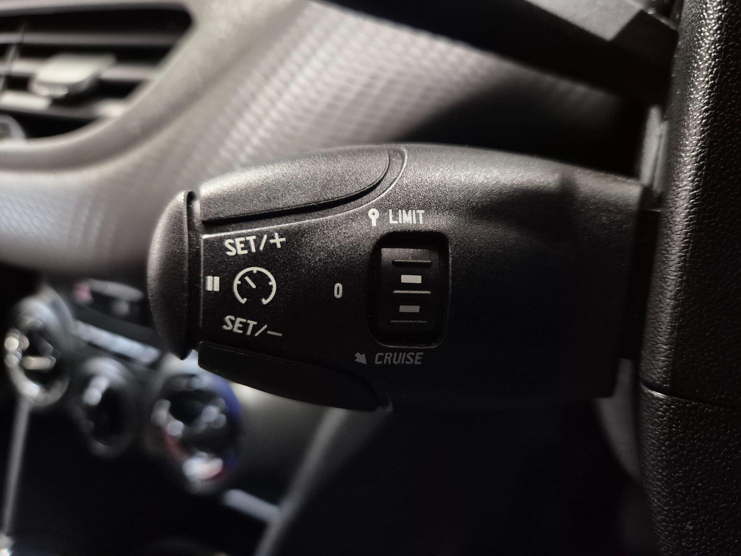 Used Peugeot 208 2016 for sale - 76786441: Photo 63