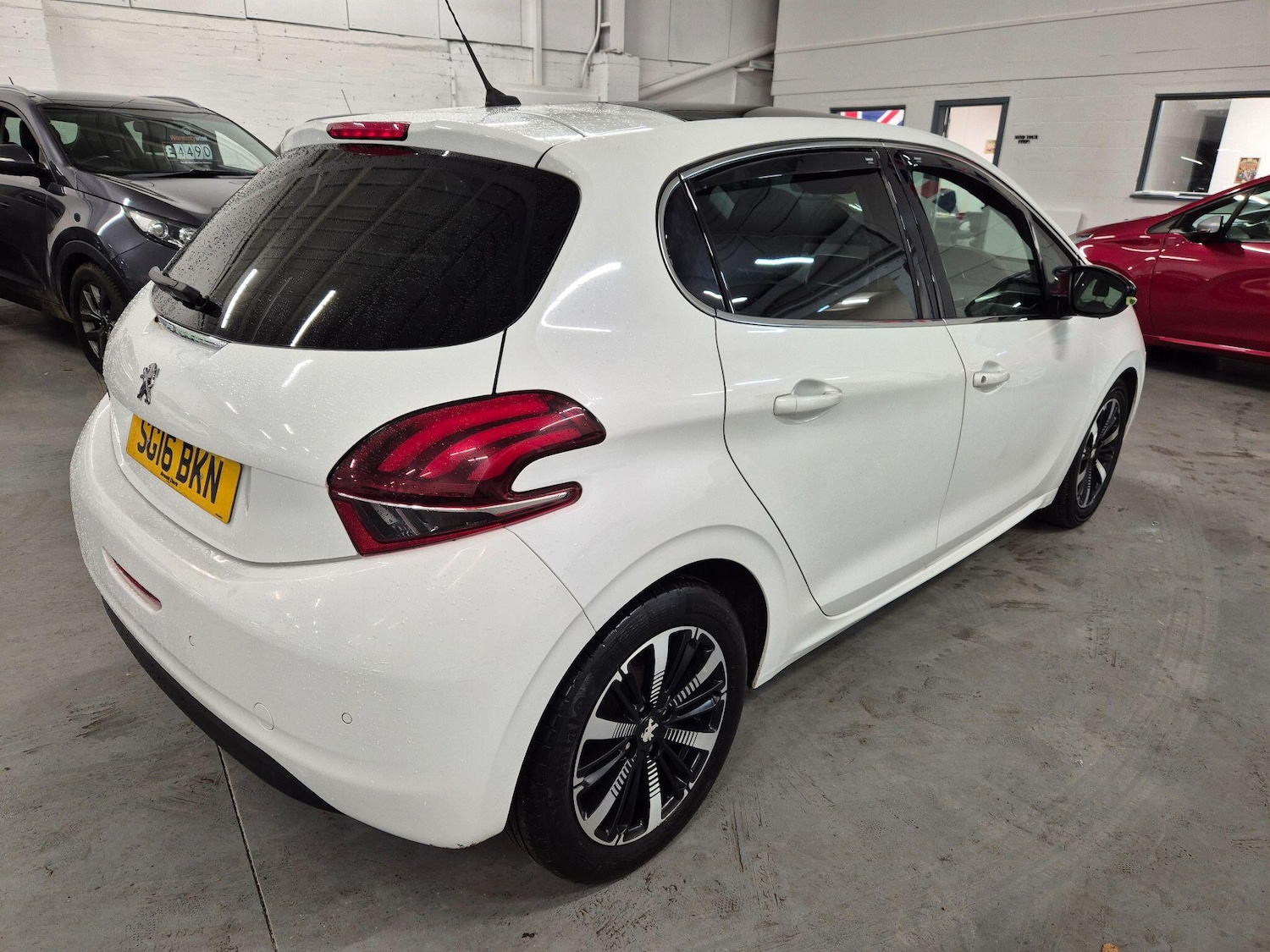 Used Peugeot 208 2016 for sale - 76786441: Photo 9
