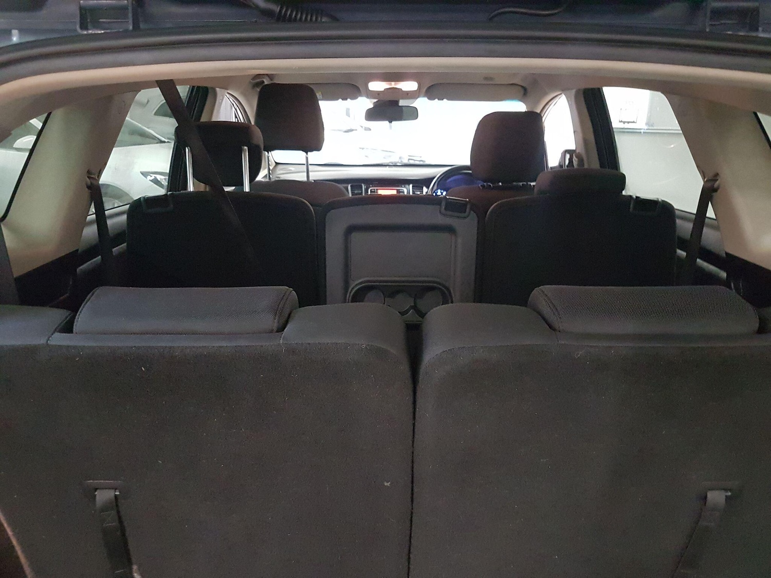 Used Kia Carens 2015 for sale - 76522063: Photo 15