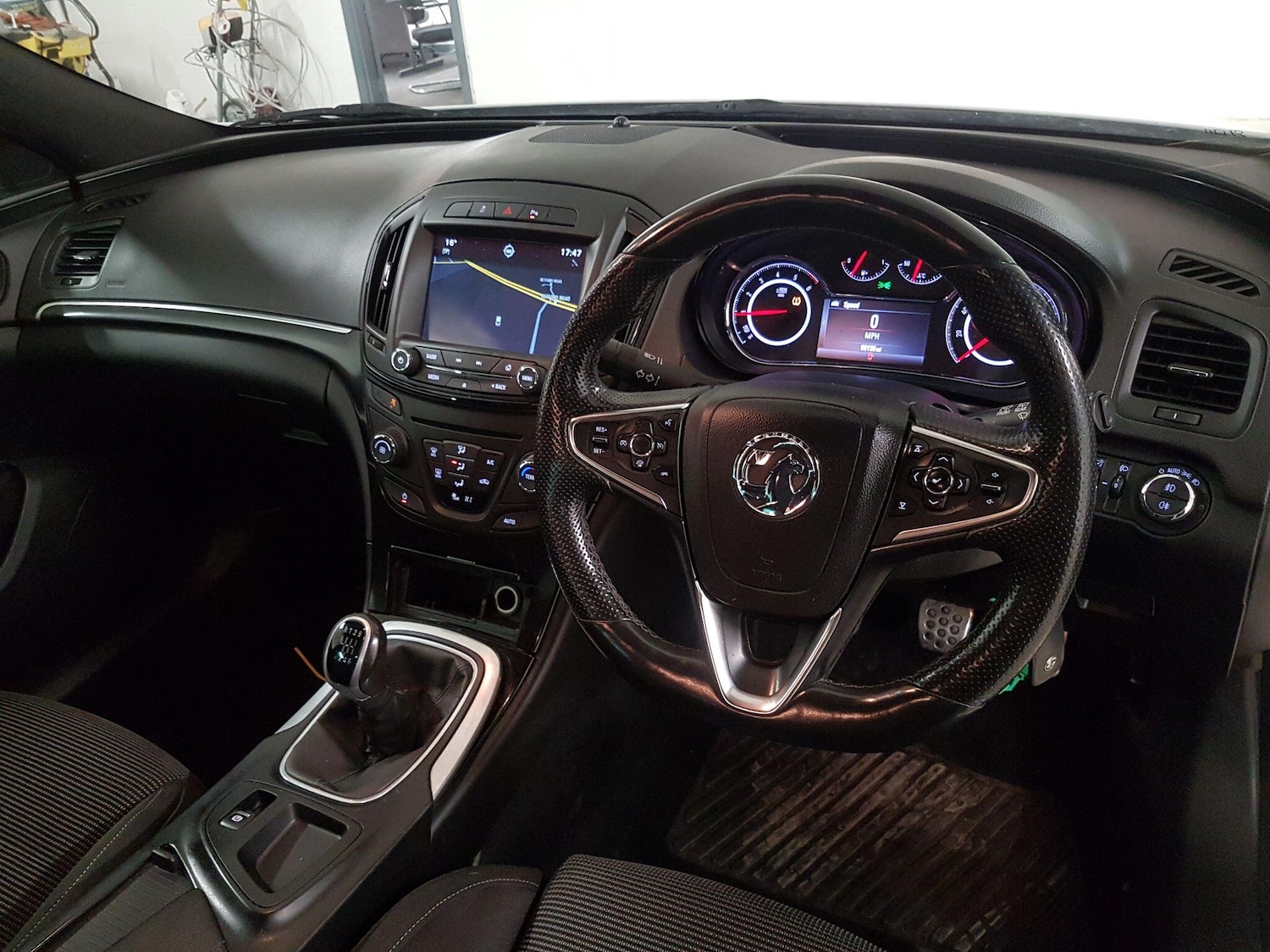 Used Vauxhall Insignia 2015 for sale - 76472667: Photo 16