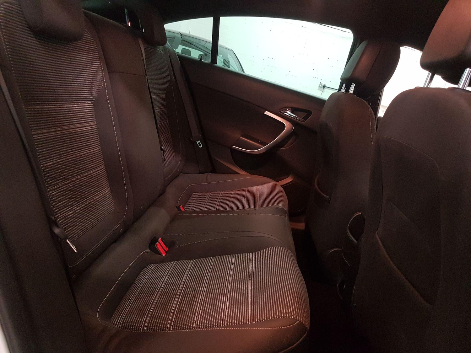 Used Vauxhall Insignia 2015 for sale - 76472667: Photo 19