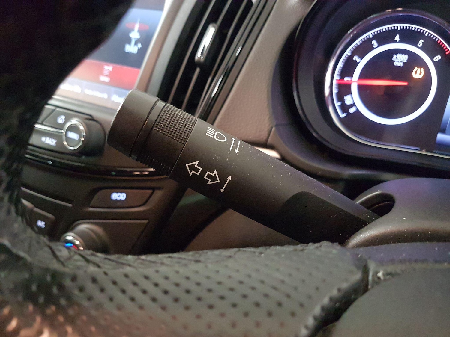 Used Vauxhall Insignia 2015 for sale - 76472667: Photo 27