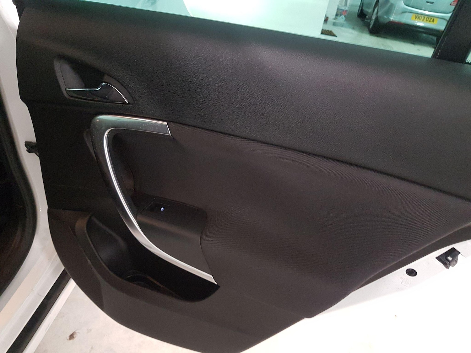 Used Vauxhall Insignia 2015 for sale - 76472667: Photo 28