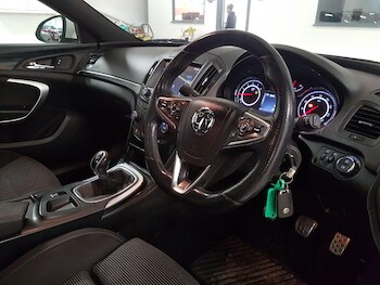 Used Vauxhall Insignia 2015 for sale - 76472667: Photo