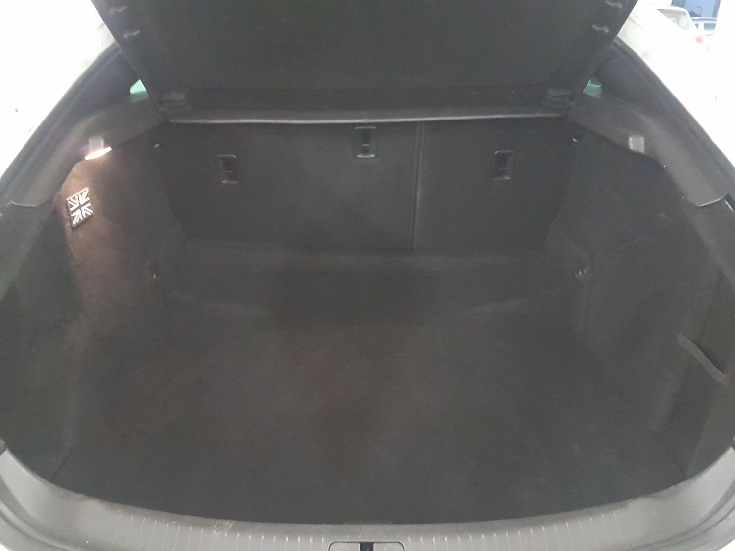 Used Vauxhall Insignia 2015 for sale - 76472667: Photo 39