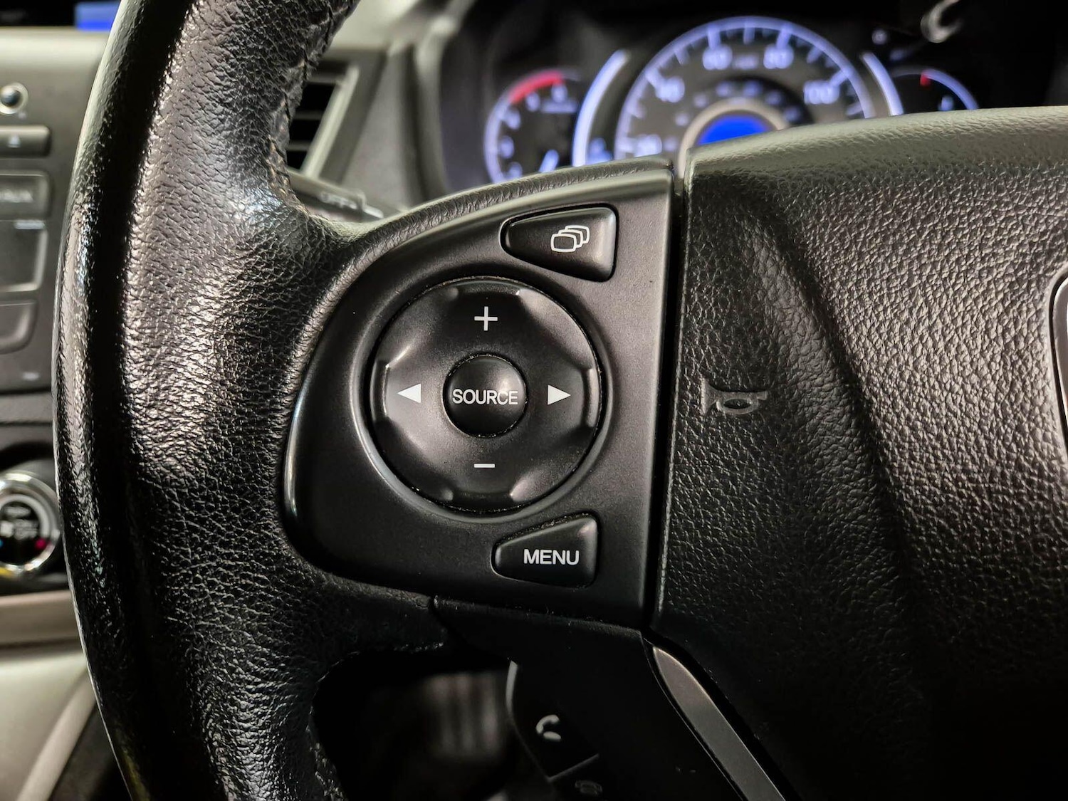 Used Honda CR-V 2014 for sale - 77737869: Photo 81