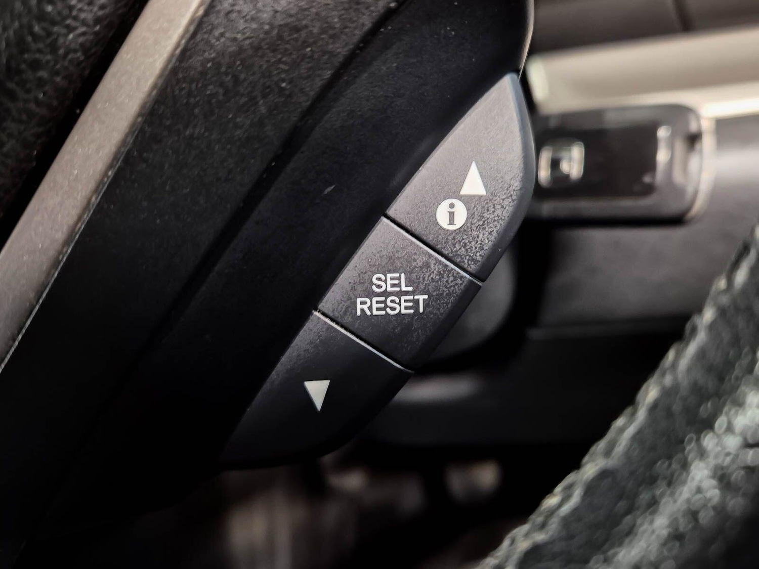 Used Honda CR-V 2014 for sale - 77737869: Photo 86