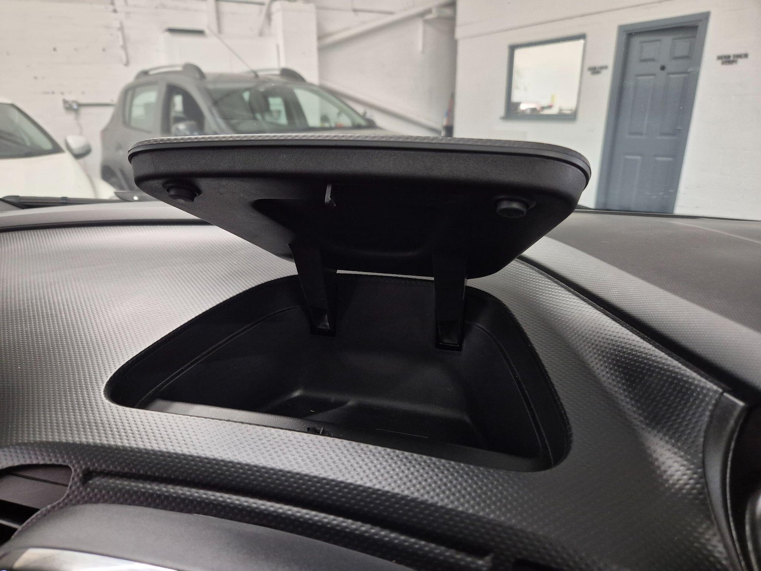 Used Renault Captur 2015 for sale - 78058783: Photo 48