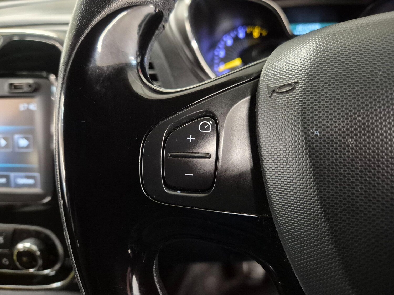 Used Renault Captur 2015 for sale - 78058783: Photo 54