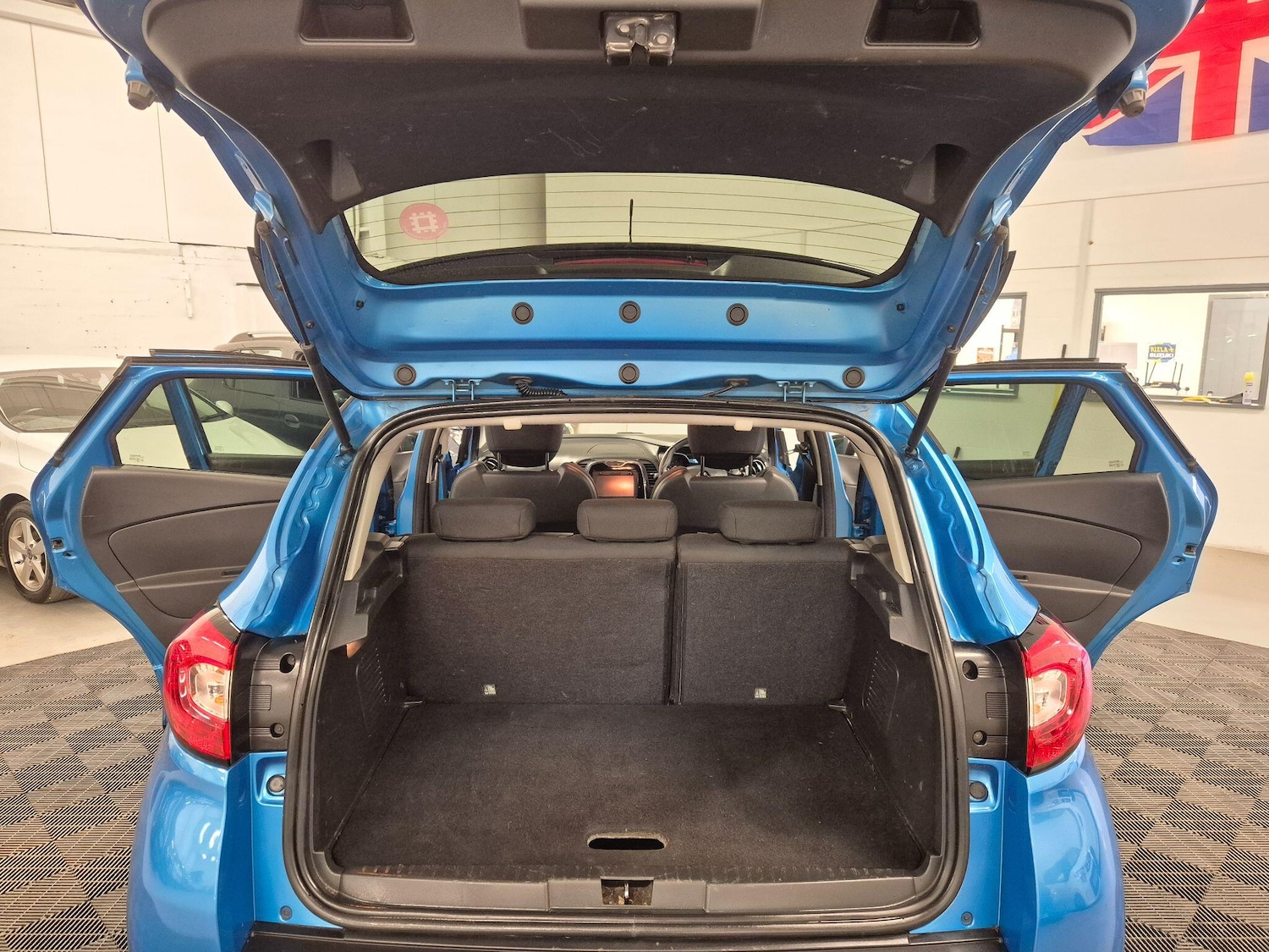 Used Renault Captur 2015 for sale - 78058783: Photo 59