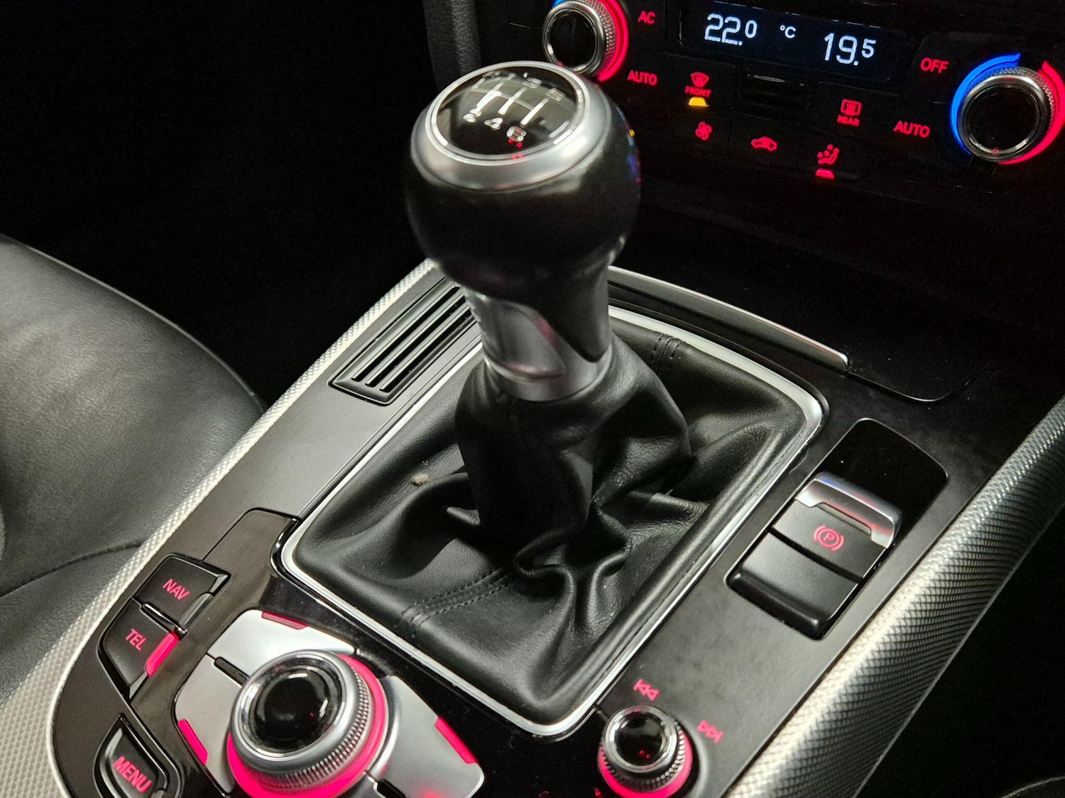 Used Audi A4 2013 for sale - 76422489: Photo 15