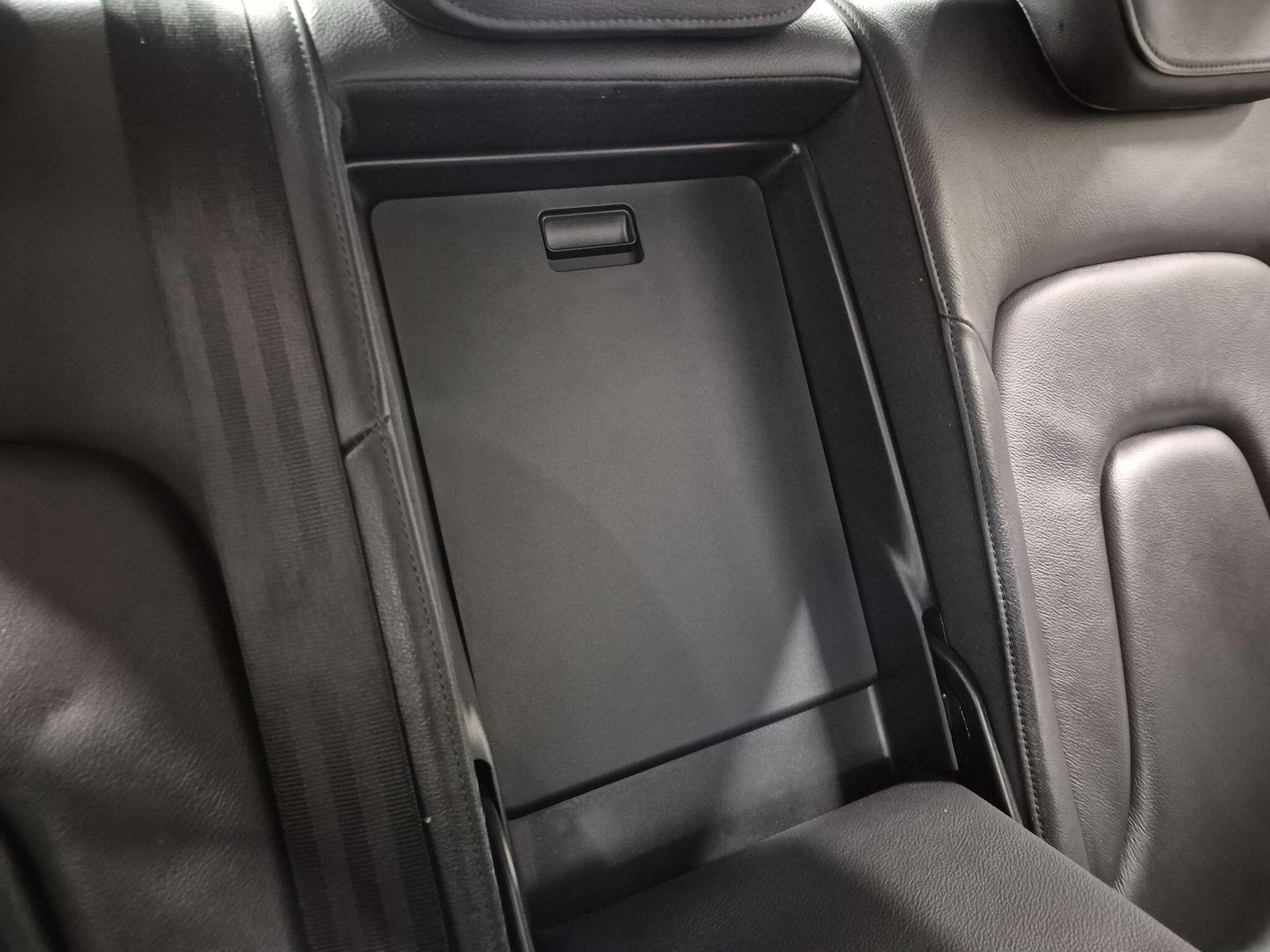 Used Audi A4 2013 for sale - 76422489: Photo 28