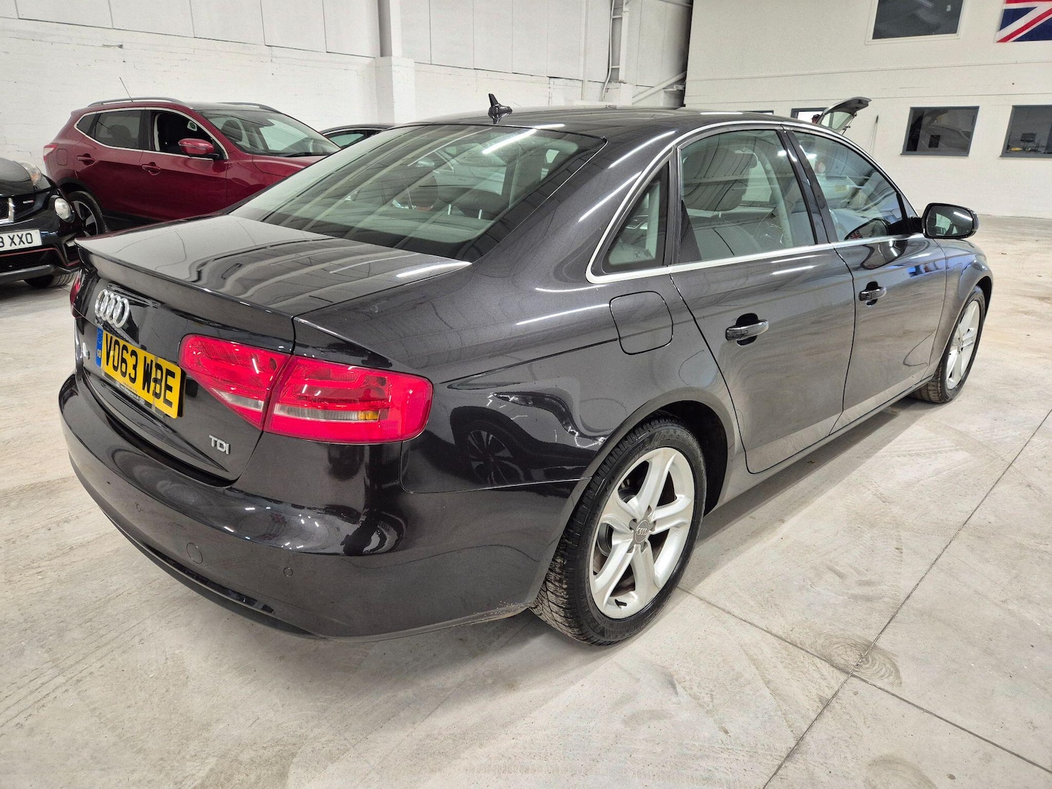 Used Audi A4 2013 for sale - 76422489: Photo 9