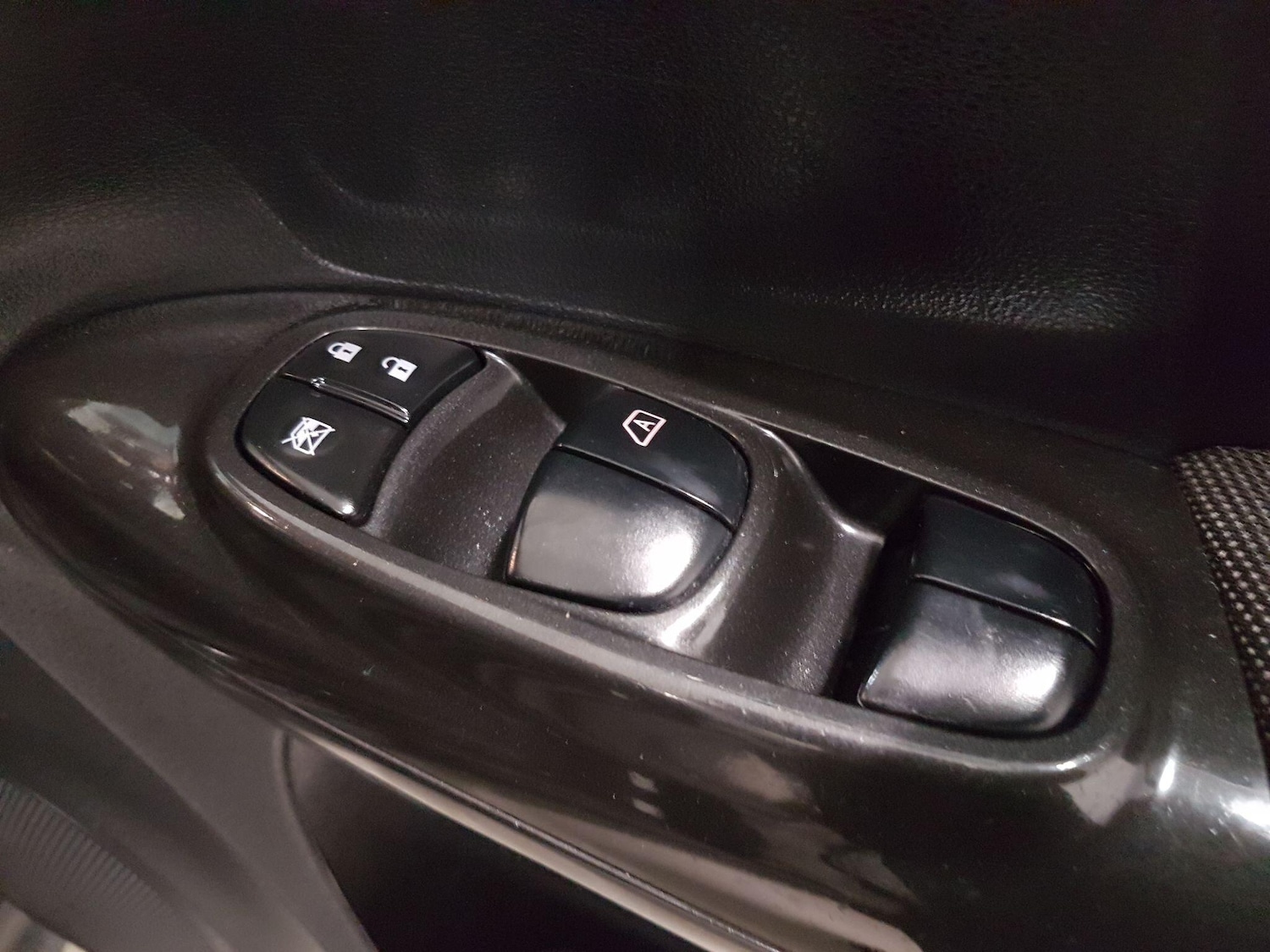 Used Nissan Juke 2014 for sale - 76485089: Photo 15