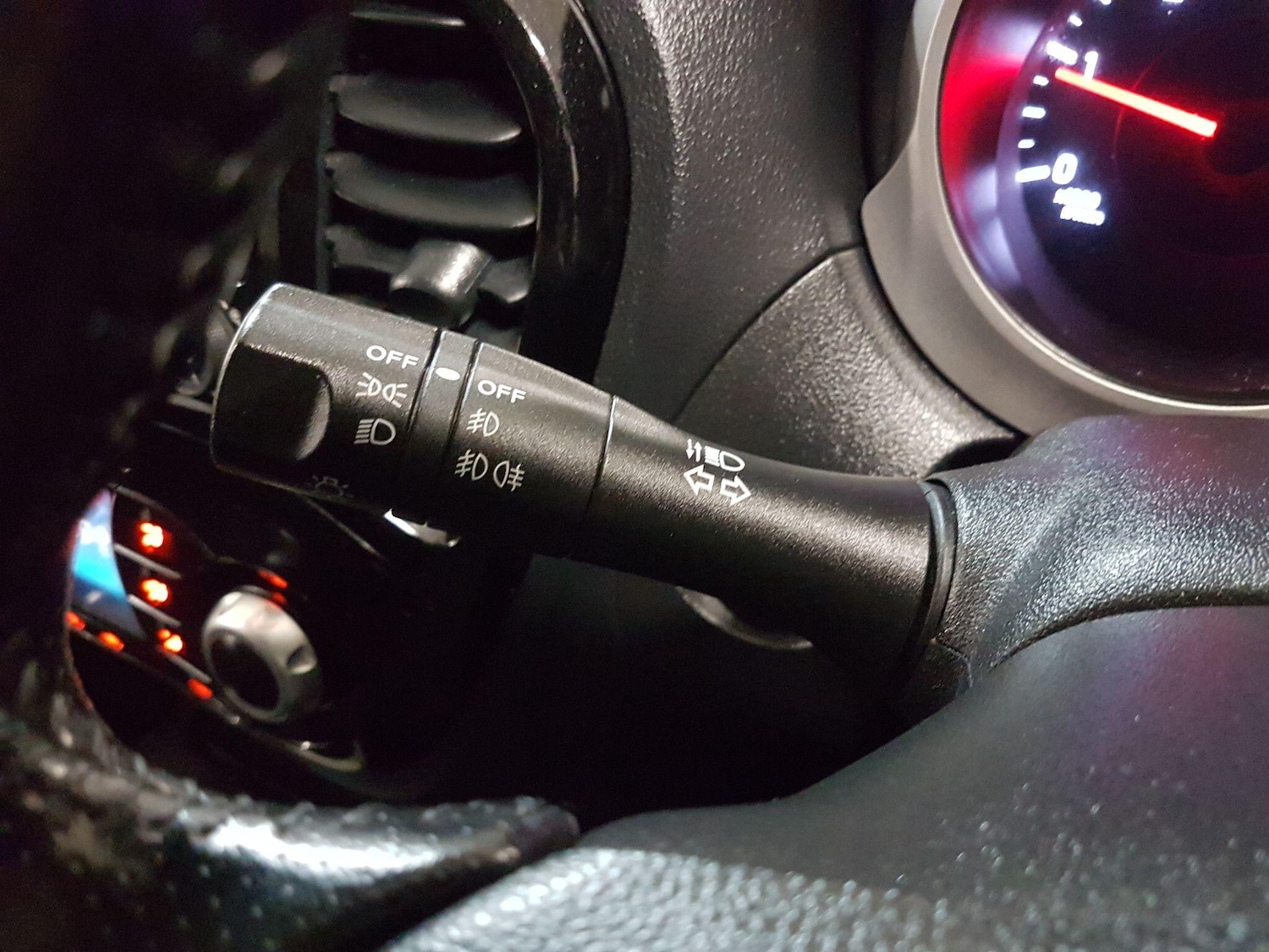 Used Nissan Juke 2014 for sale - 76485089: Photo 19