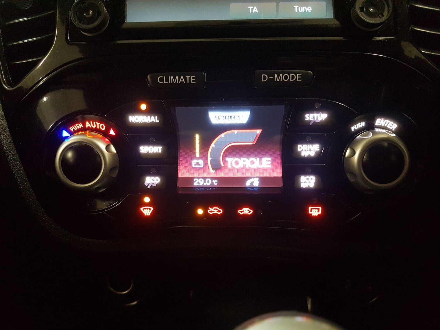 Used Nissan Juke 2014 for sale - 76485089: Photo 24