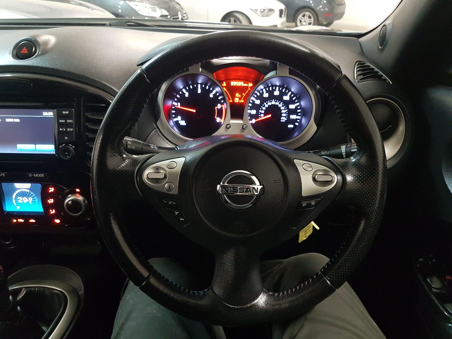 Used Nissan Juke 2014 for sale - 76485089: Photo 30