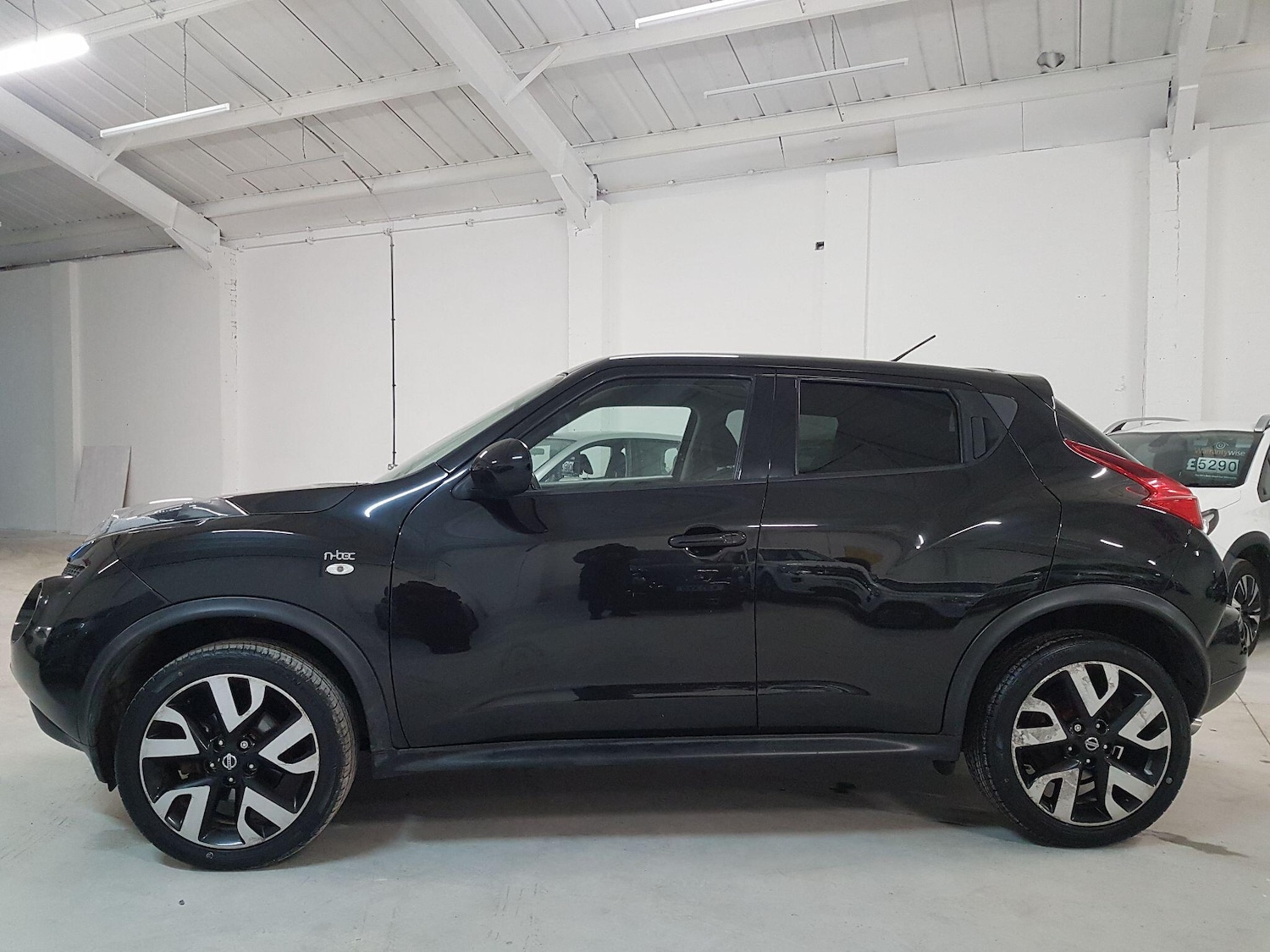Used Nissan Juke 2014 for sale - 76485089: Photo 8