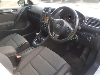 Used Volkswagen Golf 2012 for sale - 76398094: Photo