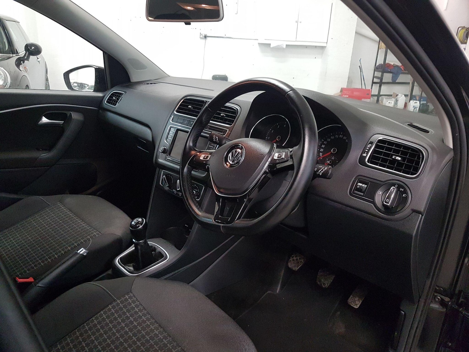 Used Volkswagen Polo 2014 for sale - 77067199: Photo 2