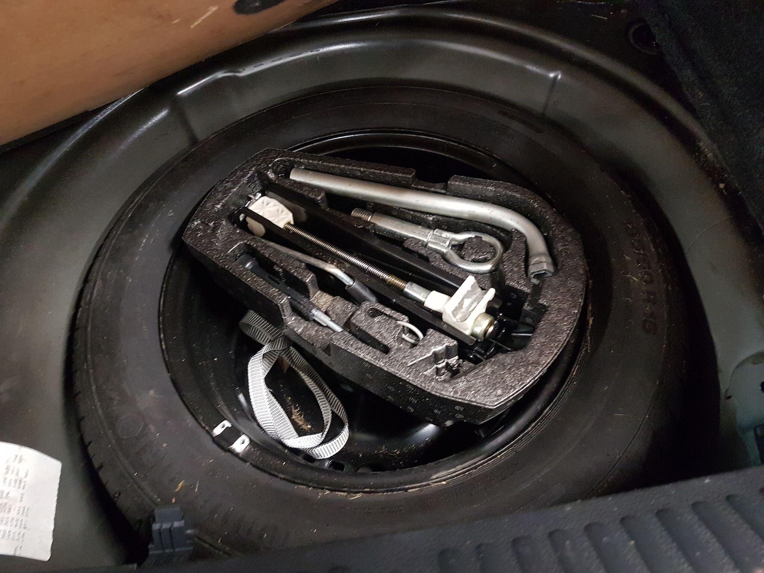 Used Volkswagen Polo 2014 for sale - 77067199: Photo 24