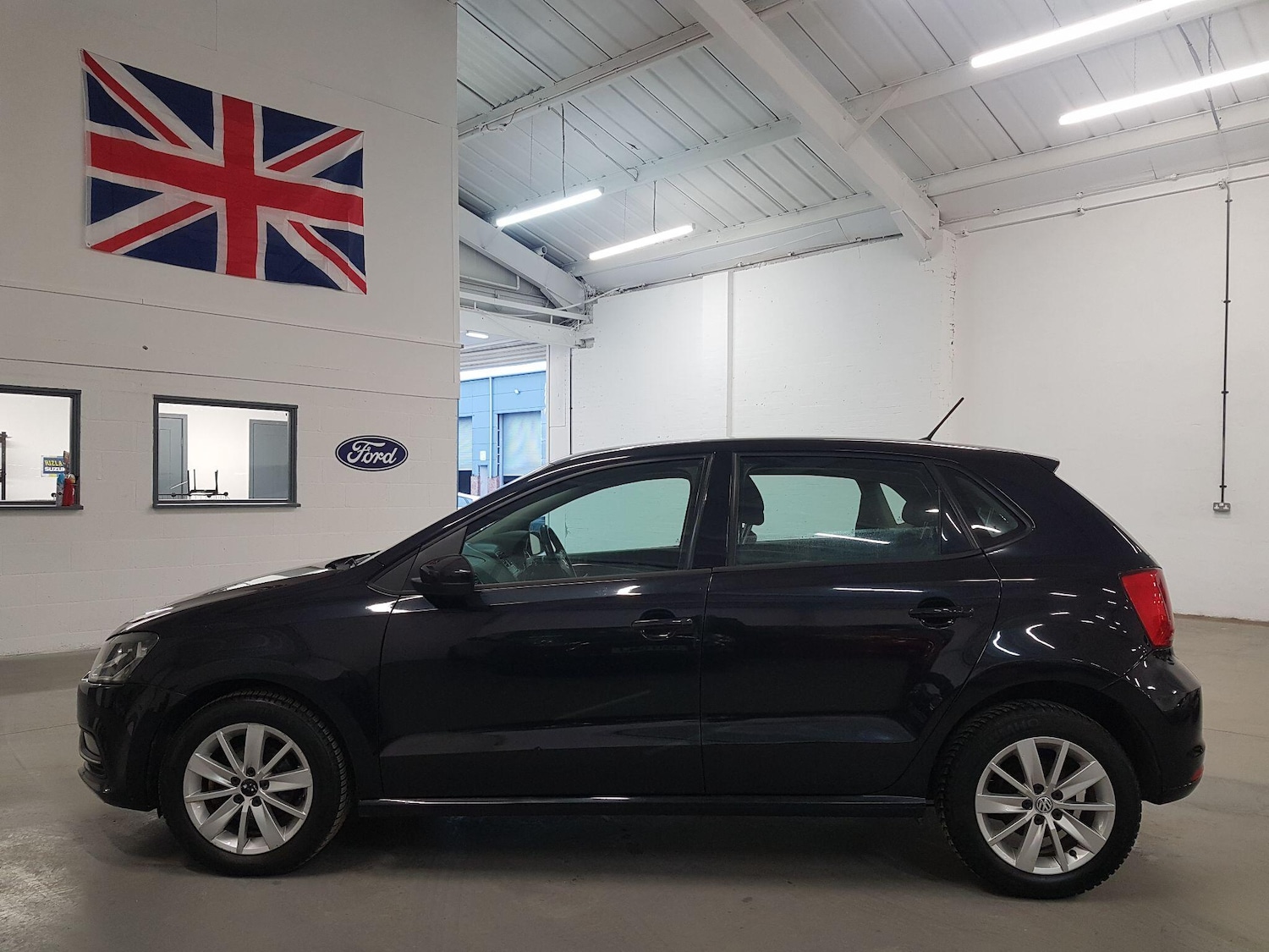 Used Volkswagen Polo 2014 for sale - 77067199: Photo 7