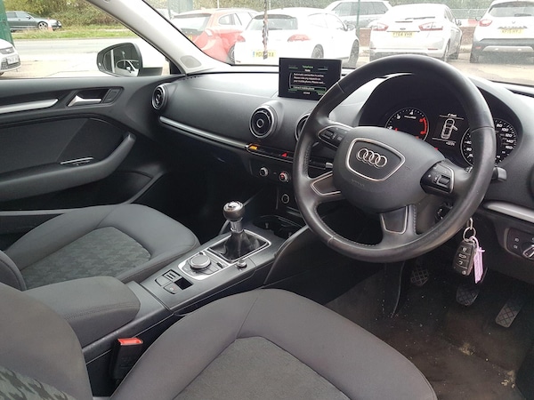 Used Audi A3 2014 for sale - 76307730: Photo 2