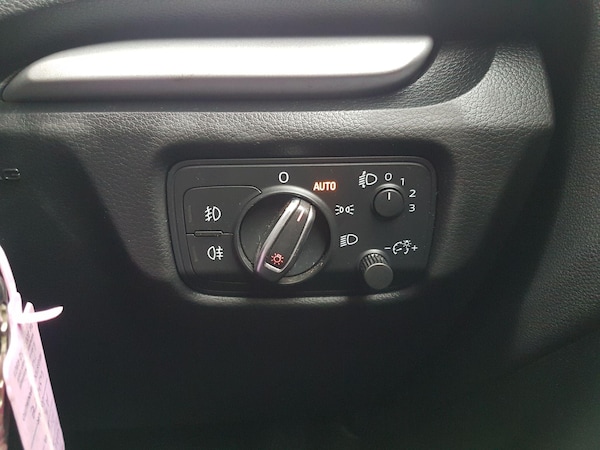 Used Audi A3 2014 for sale - 76307730: Photo 9