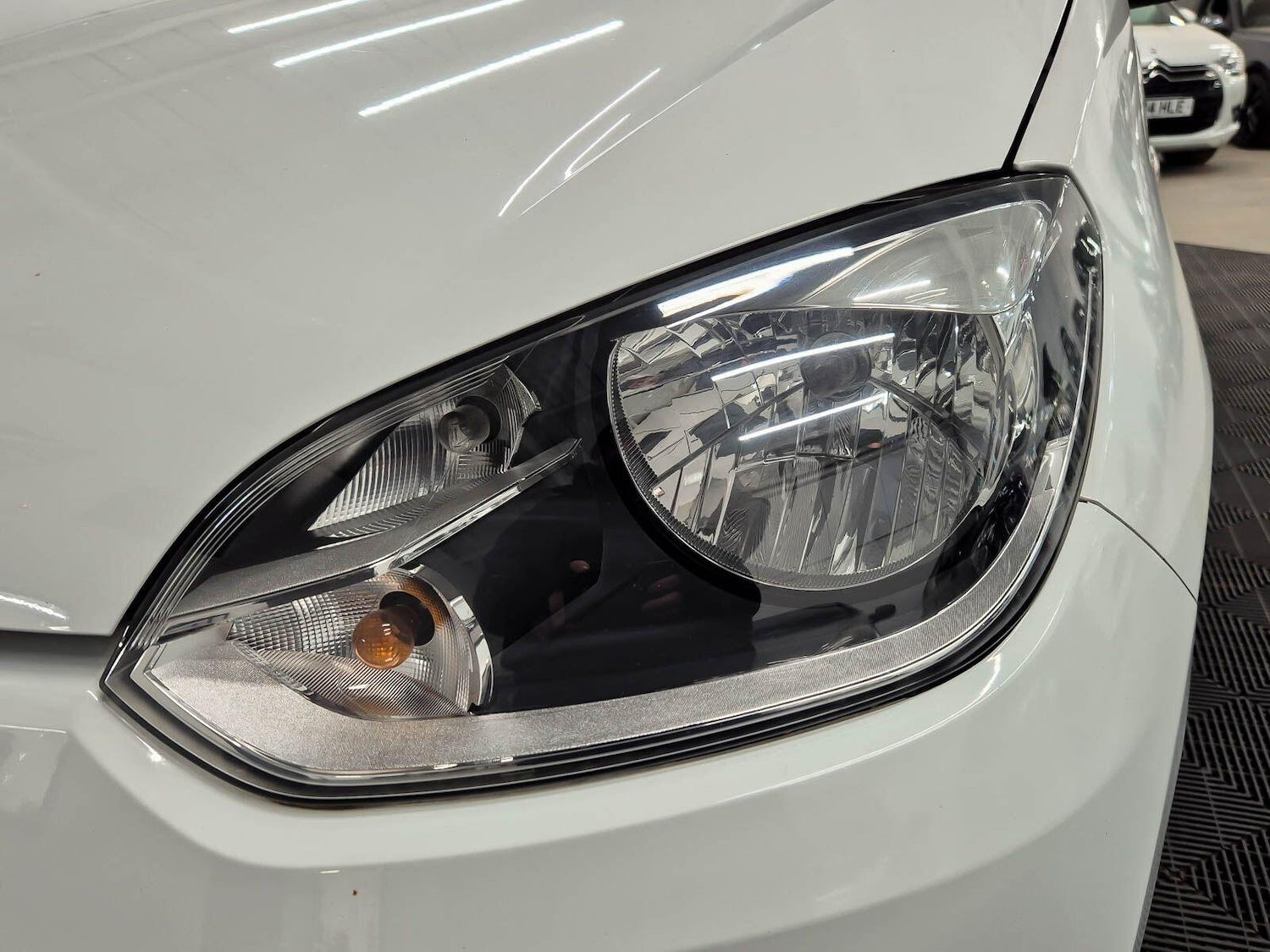 Used Volkswagen up! 2012 for sale - 77737870: Photo 11