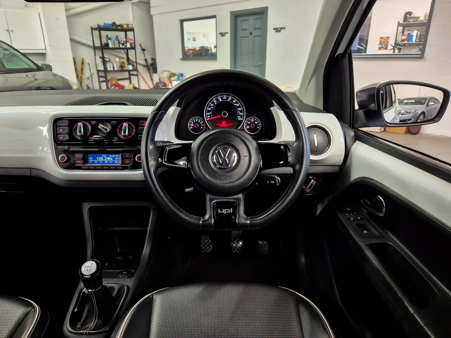 Used Volkswagen up! 2012 for sale - 77737870: Photo 33