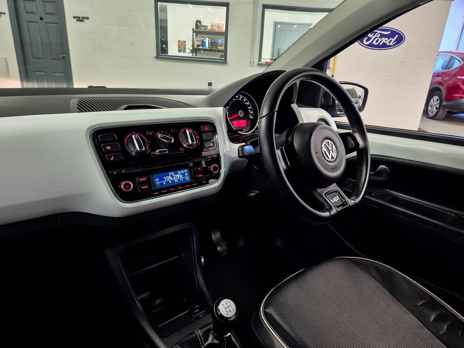 Used Volkswagen up! 2012 for sale - 77737870: Photo 53