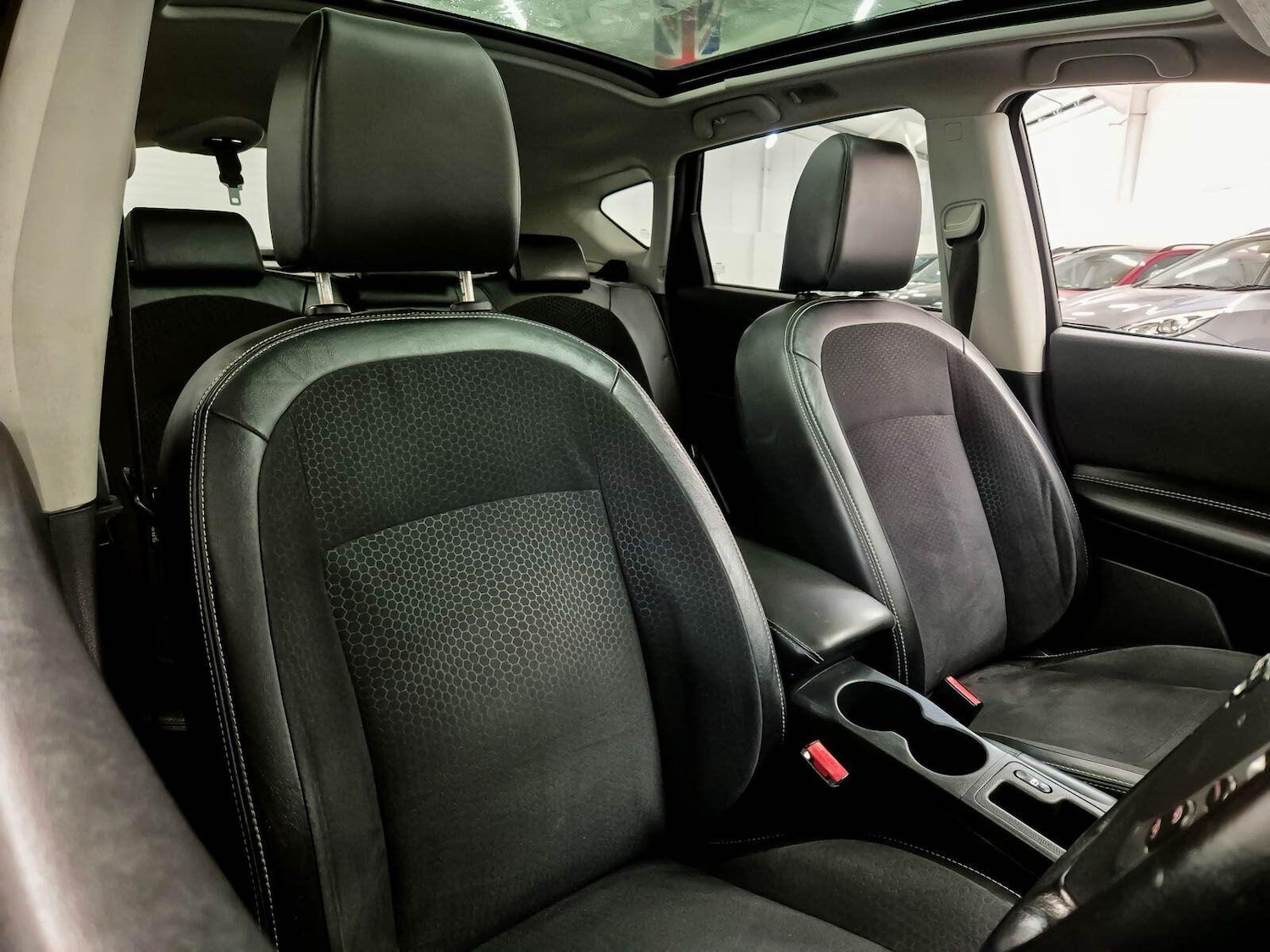 Used Nissan Qashqai 2013 for sale - 77478778: Photo 3