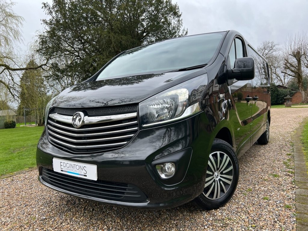 Used Vauxhall Vivaro 2016 for sale - 78081467: Photo 1