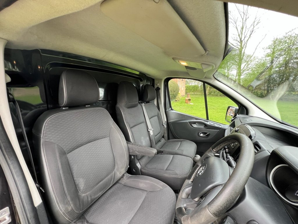 Used Vauxhall Vivaro 2016 for sale - 78081467: Photo 10