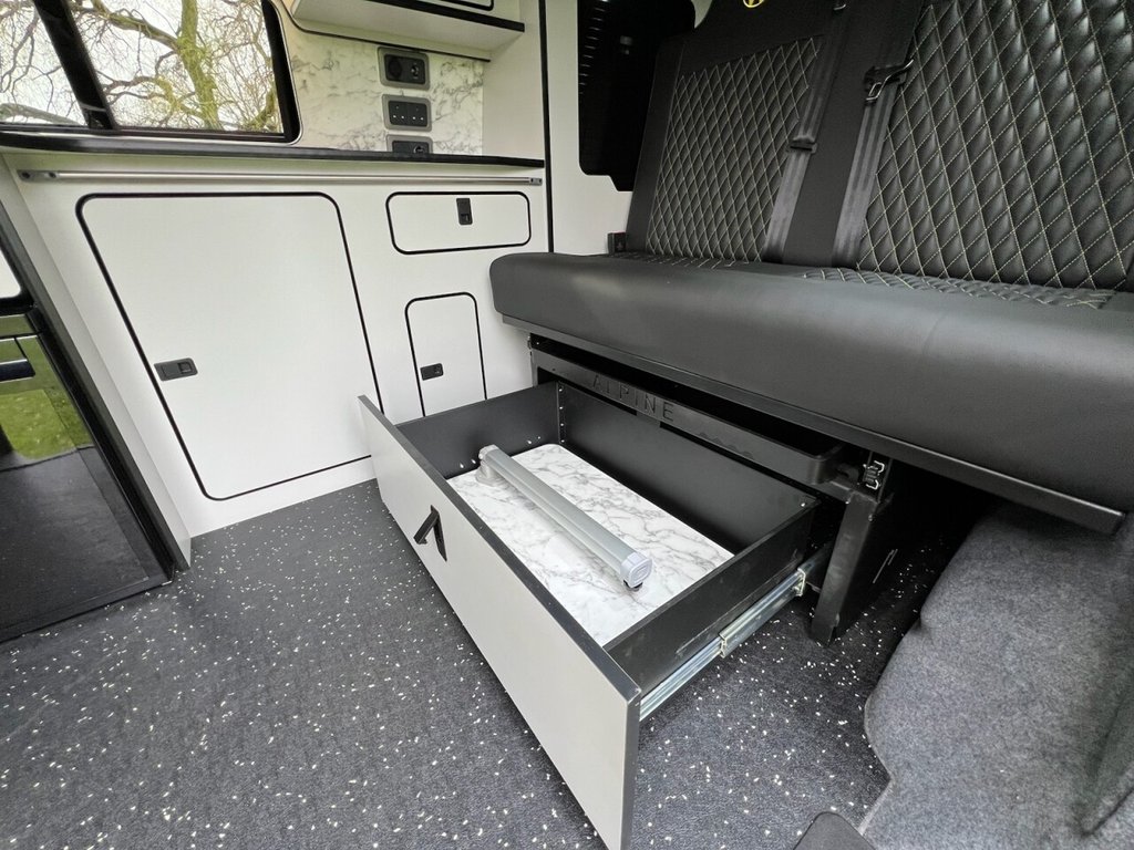 Used Volkswagen Transporter 2015 for sale - 78081481: Photo 23