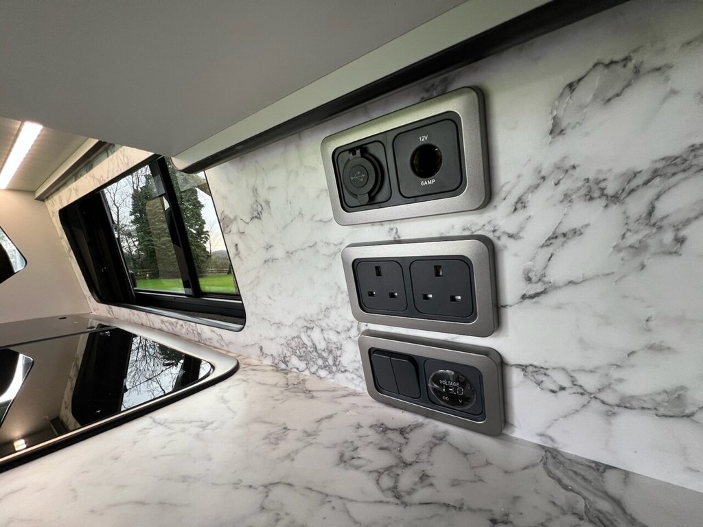 Used Volkswagen Transporter 2015 for sale - 78081481: Photo 32