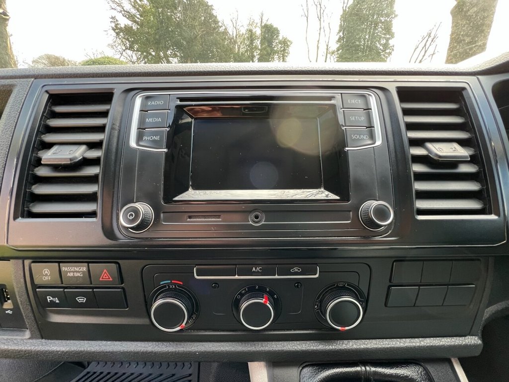 Used Volkswagen Transporter 2016 for sale - 78081473: Photo 17