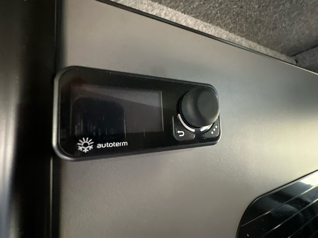 Used Volkswagen Transporter 2020 for sale - 78081465: Photo 35