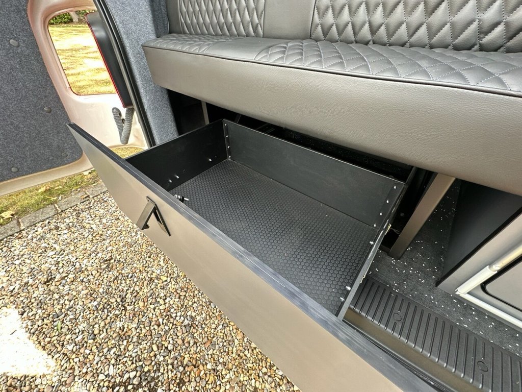 Used Volkswagen Transporter 2020 for sale - 78081465: Photo 39