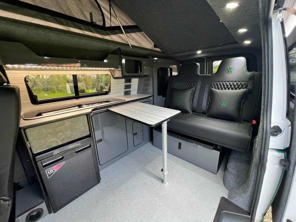 Used Volkswagen Transporter 2020 for sale - 78081470: Photo 2