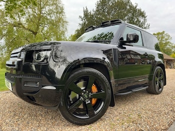 Used Land Rover Defender 90 2023 for sale - 78514601: Photo