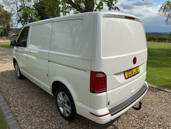 Used Volkswagen Transporter 2018 for sale - 78514930: Photo